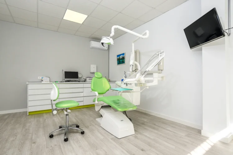 ClinDent1920px_009